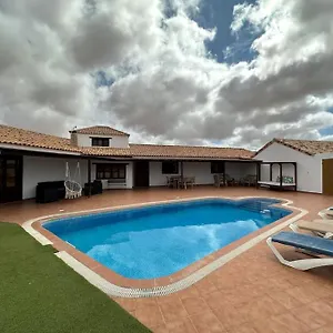 With Pool In The Centre Of Fuerteventura Villa